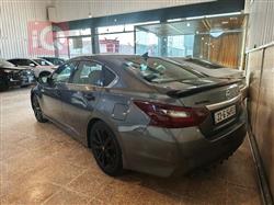 نيسان ألتيما